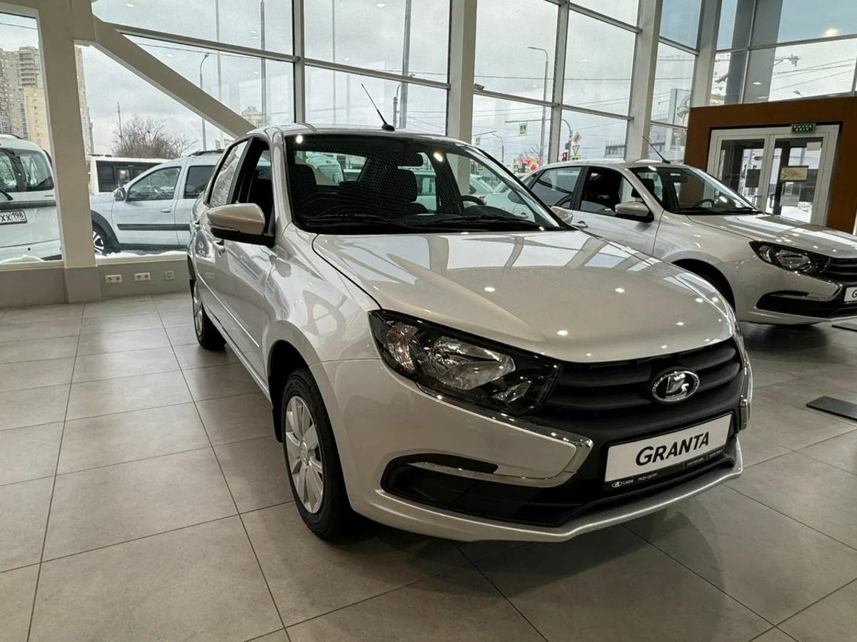 Lada Granta Седан в Казань - фото №2